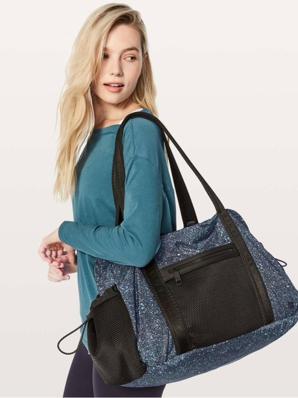 Lululemon Everywhere Duffel *27L
Mineralize Multi​